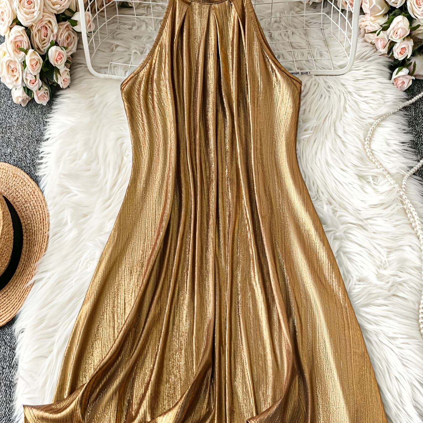 Women'S Golden Metallic Halter Neck Dress, Sleeveless Pleated A-Line Swing Dress for Cocktail Party Evening Formal Wear