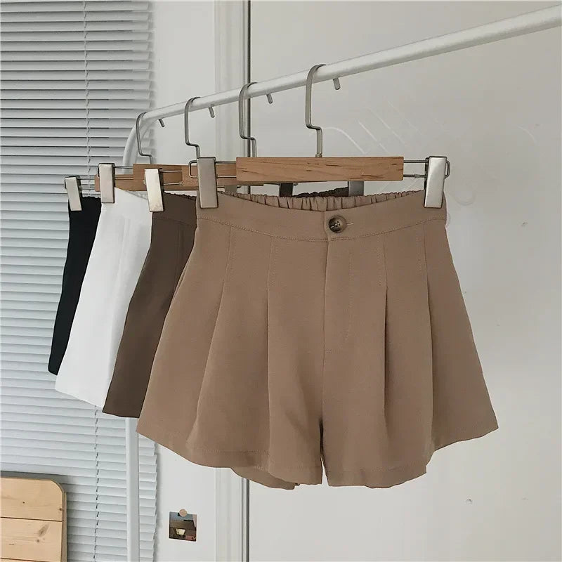 Casual White Women's Shorts 2024 New Summer Thin High-waisted Slimming A- line Wide-legged Hot Pants Petite Size