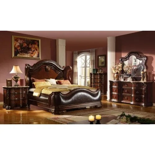 Traditional style King 5pc Bedroom set made with wood in Dark Walnut