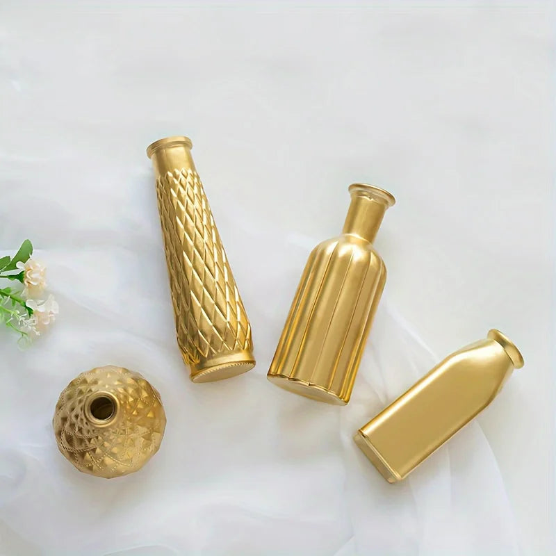 Gold Glass Cylindrical Vase Gilded Finish Antique Art Style Home Table Centerpiece Halloween Christmas Decorative Accessory