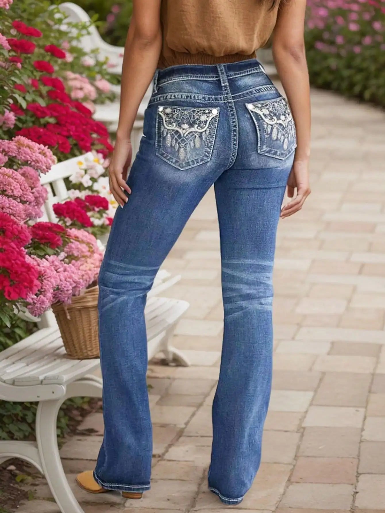 Women's Embroidered Flare Jeans - Stylish High-Waisted Denim with Unique Stitching Detail