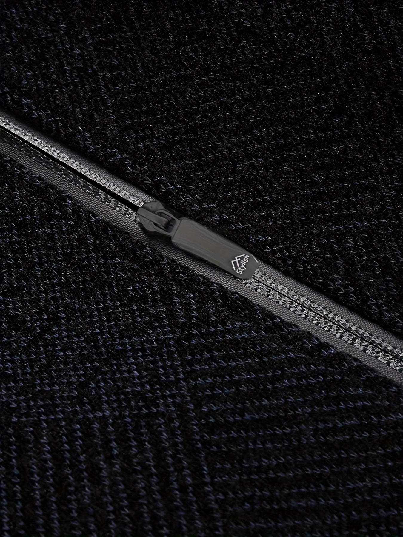 [OBM Winter Coat for Mature Men] Lisen Men's Winter Luxury Plush Jacket - Full-Zip Stand Collar Coat, Black/Brown/Beige Interior, Golden-Tone Logo, Hand Washable Soft Outerwear for Cold Weather & Formal/Casual